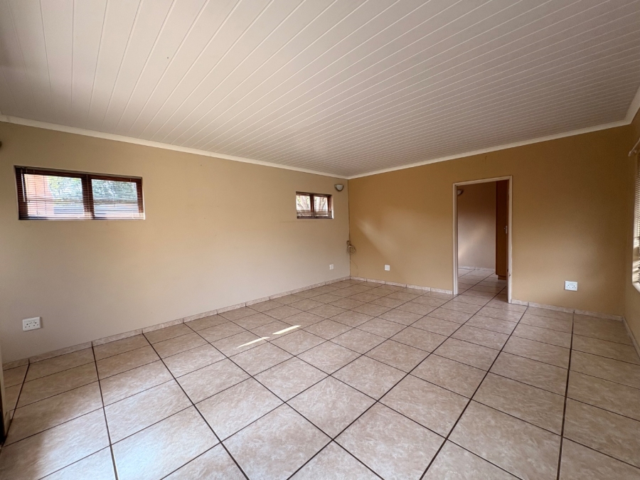 4 Bedroom Property for Sale in Neserhof North West